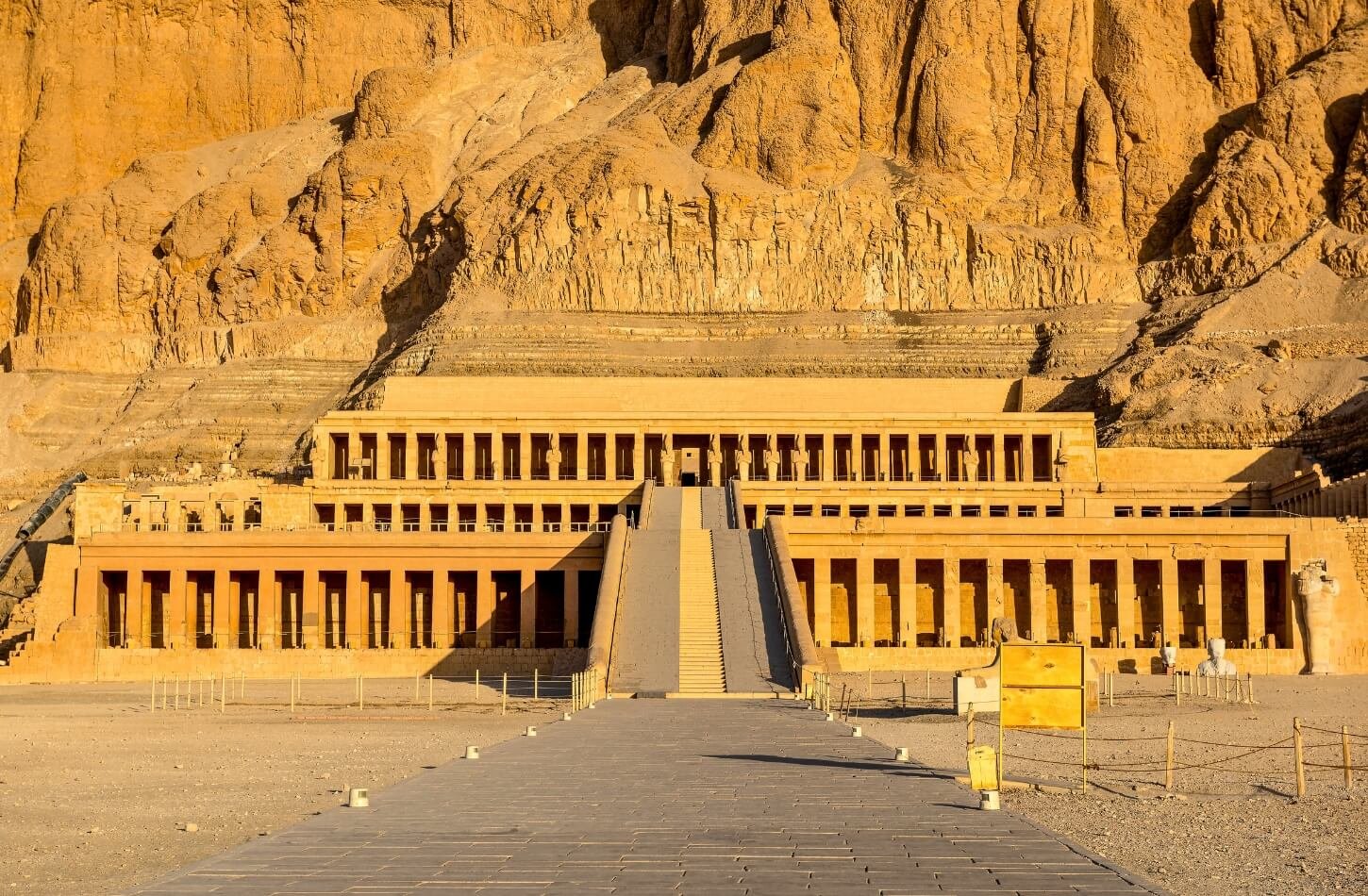 the hatshepsut temple